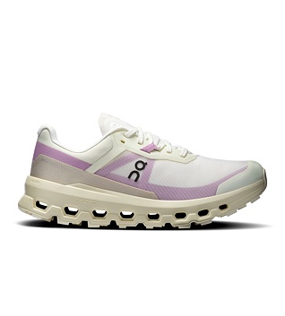 Womens Running Trail Shoes On Cloudvista 2