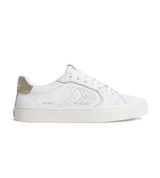 Womens leisure shoes Cariuma SALVAS White Premium Leather Ice Logo Metallic Gold Sneaker