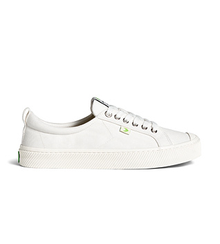 Mens leisure shoes Cariuma OCA Canvas Off-White