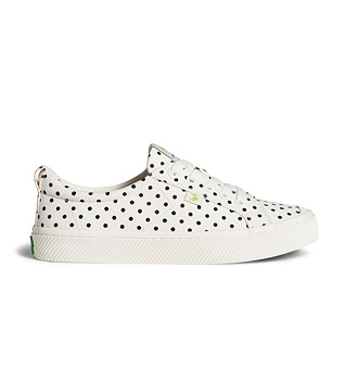 Mens leisure shoes Cariuma OCA Low White Canvas Black Polka Dots Sneaker