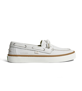 Mens leisure shoes Cariuma Mare Boat Shoe White Premium Leather