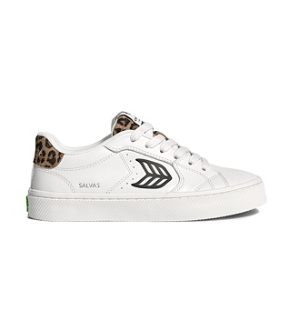 Mens leisure shoes Cariuma SALVAS White Leather Black Logo Leopard Print Sneaker