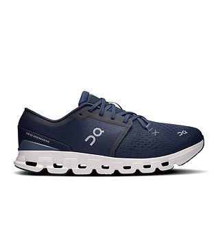 Mens Training Shoes On Cloud X 4