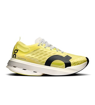 Womens Road Running Shoes On Cloudboom Strike