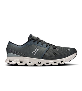Mens Training Shoes On Cloud X 4