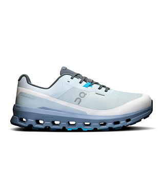 Mens Running Trail Shoes On Cloudvista 2 Waterproof