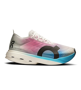Womens Road Running Shoes On Cloudboom Strike