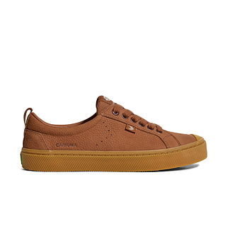 Womens leisure shoes Cariuma OCA Low Gum Sienna Brown Premium Leather Sneaker
