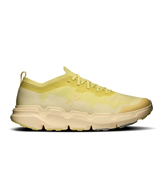 Mens Running Trail Shoes On Cloudsoma