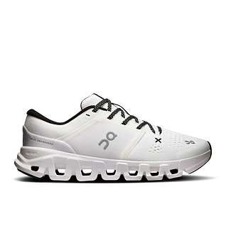 Womens leisure shoes On Cloud X 5