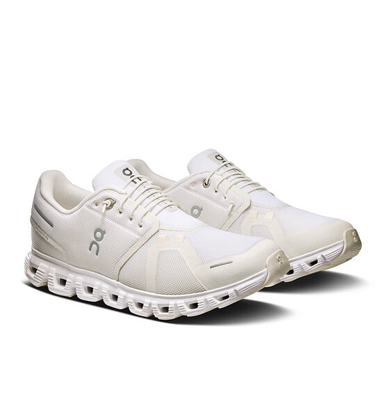 Womens leisure shoes On Cloud 6