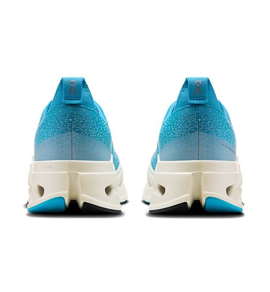 Womens Road Running Shoes On Cloudsurfer Max