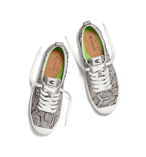 Pánské volnočasové boty Cariuma OCA Low Snake Skin Print Leather Sneaker