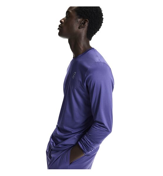 Mens running shirt On Core Long-T