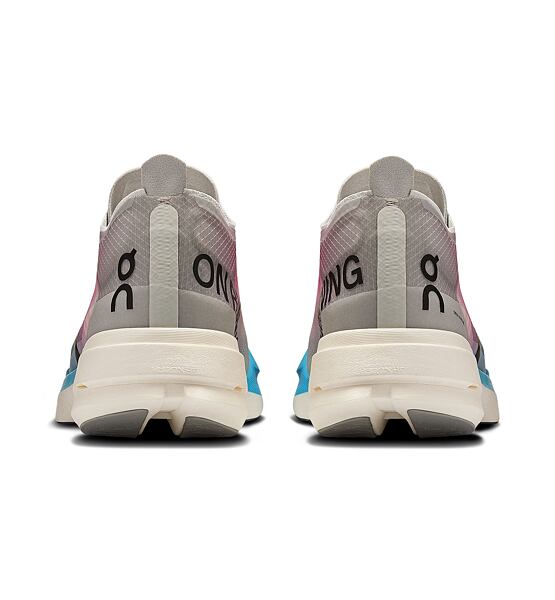 Womens Road Running Shoes On Cloudboom Strike