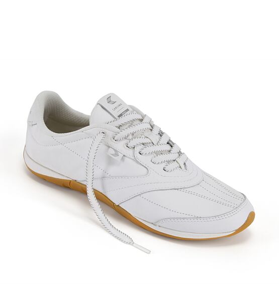 Womens leisure shoes Cariuma SUTAI Nylon and Soft Grain Leather Warm White