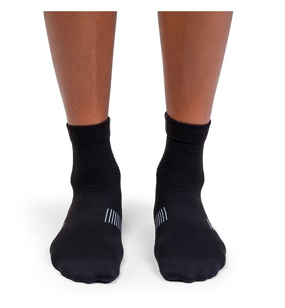 Womens Socks On Ultralight Mid Sock