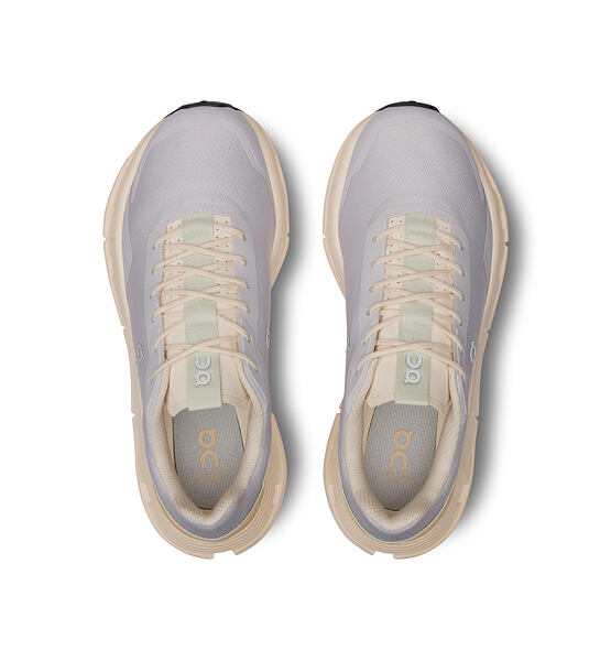 Womens leisure shoes On Cloudnova Form