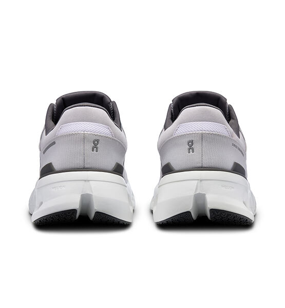 Womens Road Running Shoes On Cloudrunner 2