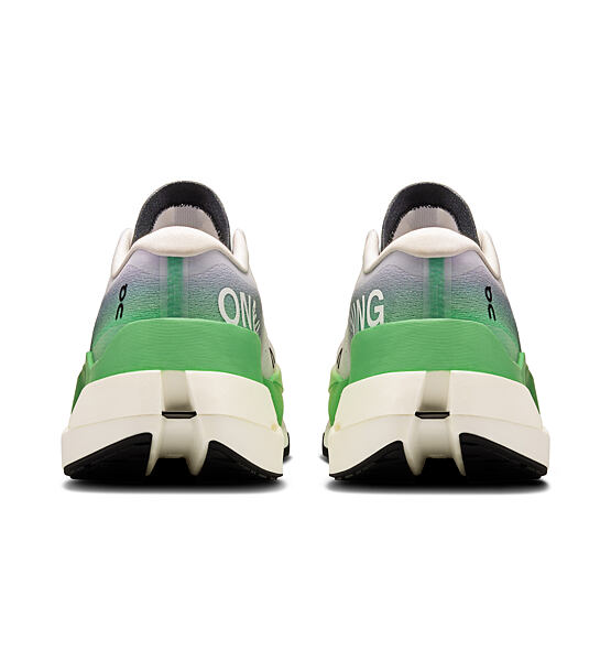 Mens Road Running Shoes On Cloudboom Max