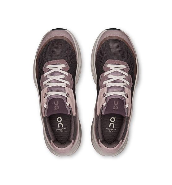 Womens leisure shoes On Cloudnova Rift