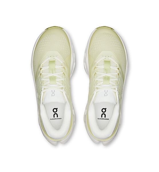 Womens Road Running Shoes On Cloudrunner 3