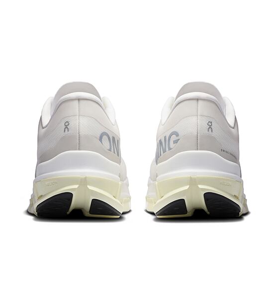 Womens Road Running Shoes On Cloudflow 5