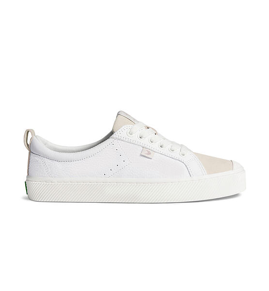 Mens leisure shoes Cariuma OCA Low White Premium Leather Vintage White Suede Sneaker