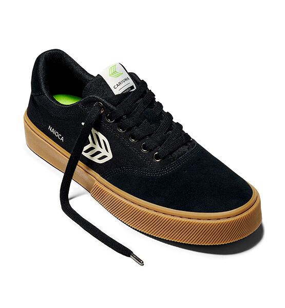 Mens leisure shoes Cariuma NAIOCA PRO Suede and Canvas Gum Black