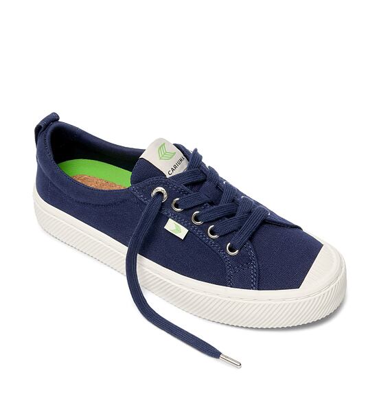 Mens leisure shoes Cariuma OCA Canvas Bright Navy