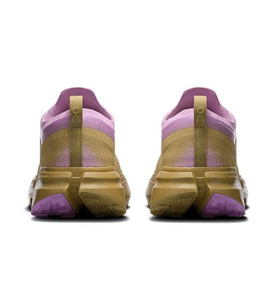 Mens Running Trail Shoes On Cloudsoma