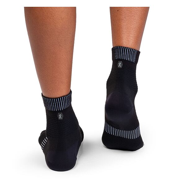 Womens Socks On Ultralight Mid Sock