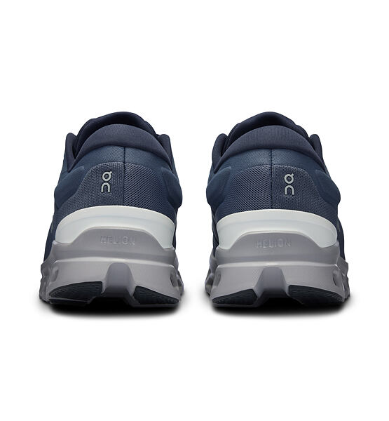 Mens Road Running Shoes On Cloudstratus 3