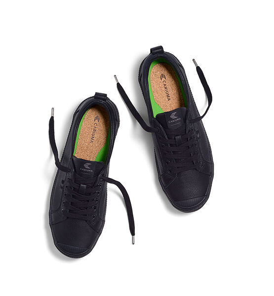Pánské volnočasové boty Cariuma OCA Low All Black Premium Leather Sneaker