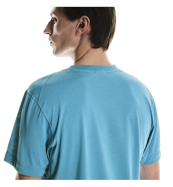 Mens running shirt On Train-T