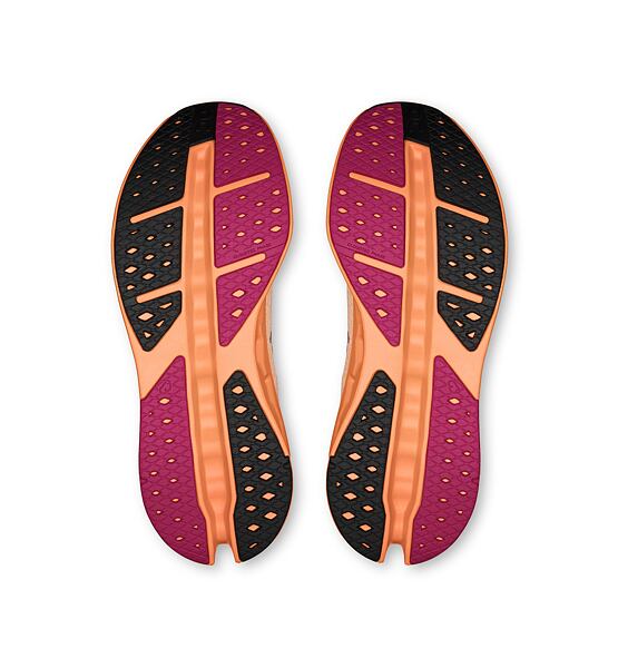 Mens Road Running Shoes On Cloudsurfer Max