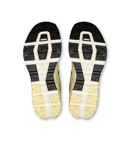 Womens Running Trail Shoes On Cloudvista 2