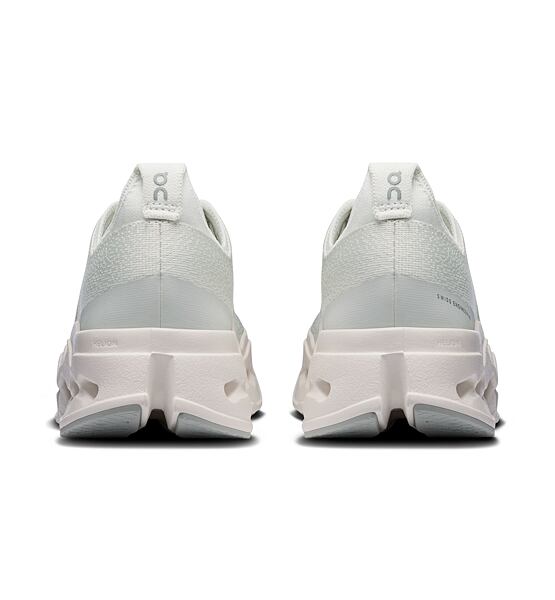 Womens Road Running Shoes On Cloudsurfer Max