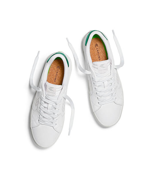 Pánské volnočasové boty Cariuma SALVAS White Premium Leather Ice Logo Metallic Green Sneaker
