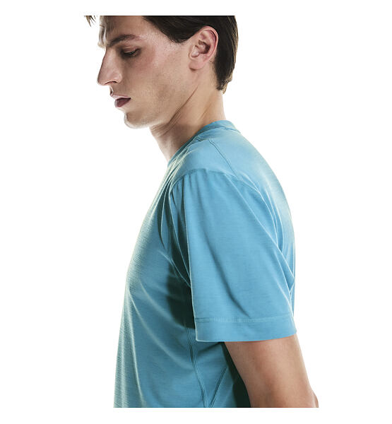 Mens running shirt On Train-T