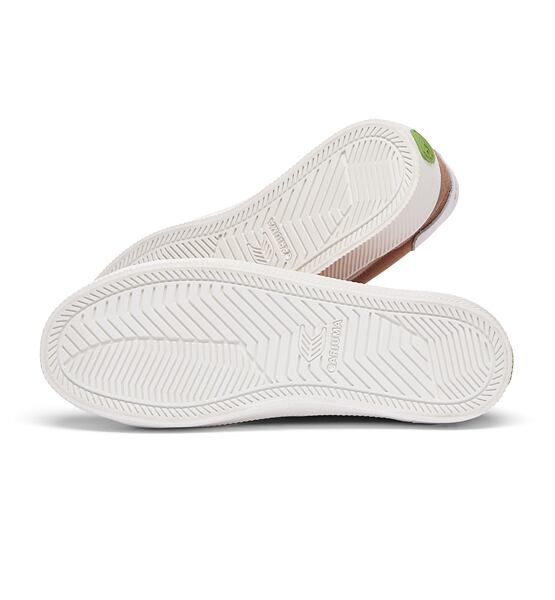 Womens leisure shoes Cariuma OCA 2.0 Nylon and Suede Mocha Mousse