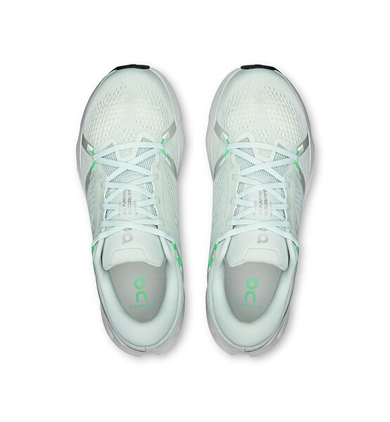 Mens Road Running Shoes On Cloudsurfer 2