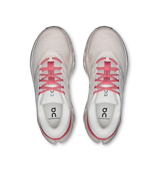 Womens Road Running Shoes On Cloudrunner 3