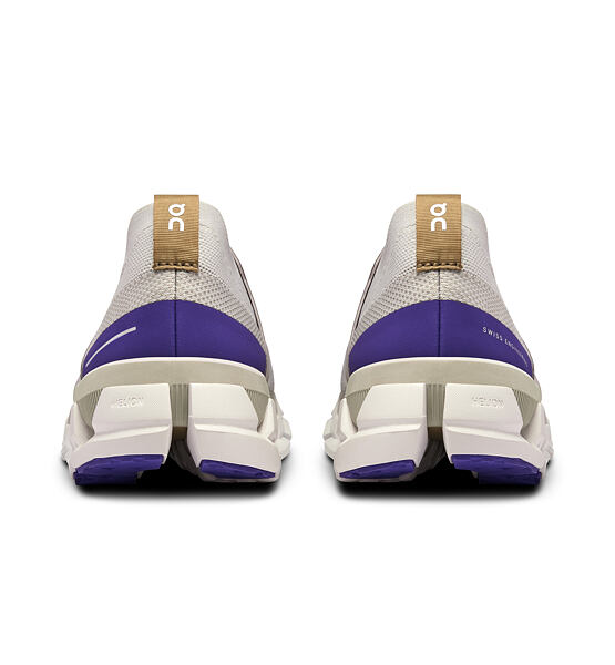 Womens Road Running Shoes On Cloudswift 3