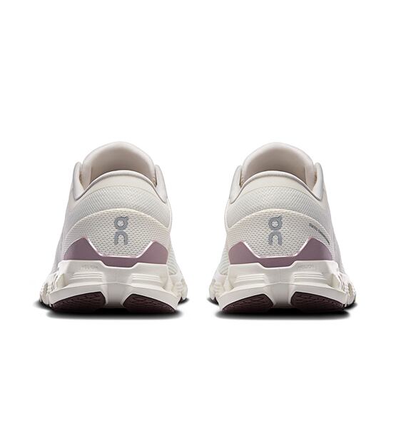 Womens Training Shoes On Cloud X 4