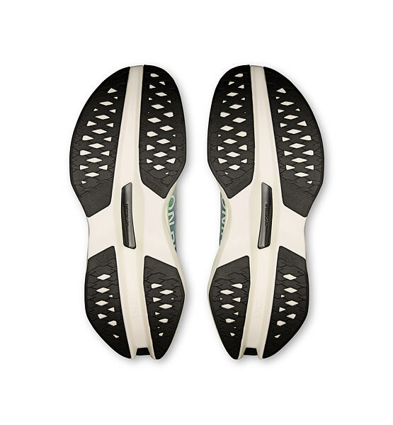 Mens Road Running Shoes On Cloudboom Max