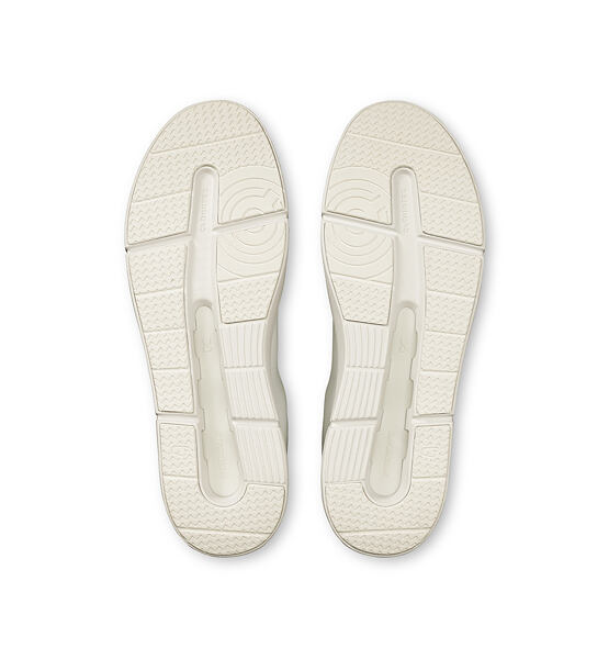 Womens leisure shoes On THE ROGER Advantage