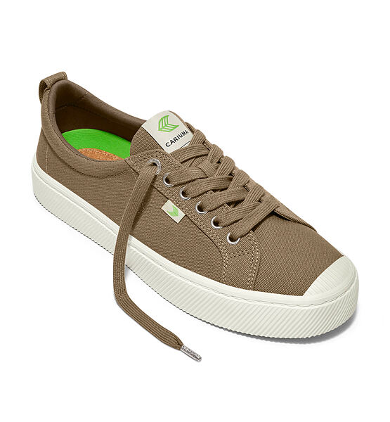 Mens leisure shoes Cariuma OCA Canvas Burnt Sand