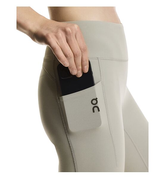 Womens running shorts On 8" Performance Tights