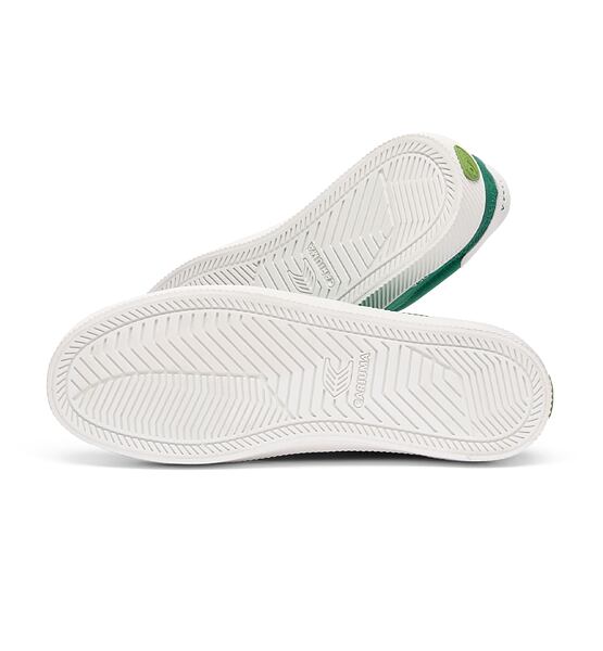 Mens leisure shoes Cariuma OCA 2.0 Nylon and Suede Lush Green